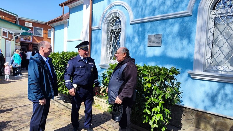 На Кубани общественники оценили качество несения службы полицейскими в Пасху